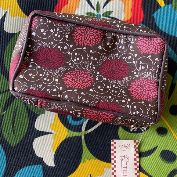 NWT Suburban Silk Cosmetic Bag - Picture 1 of 7
